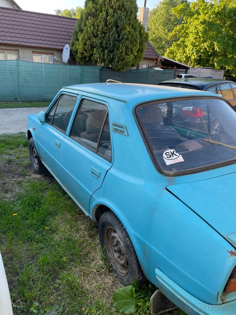 Škoda 120