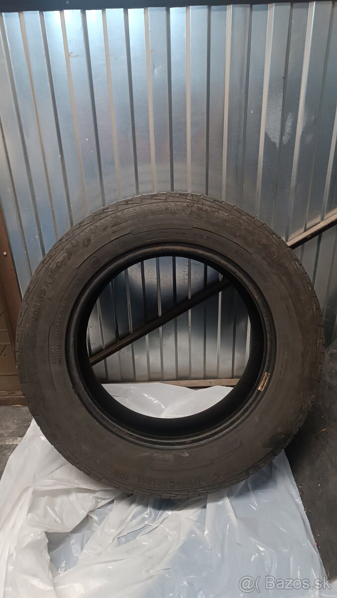 Predam pneu 205/65r16c
