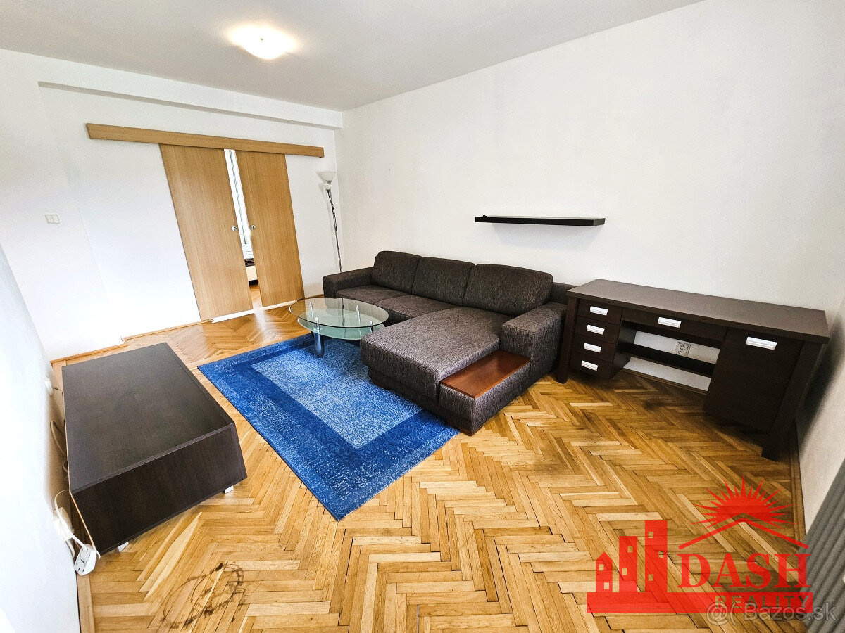Na prenájom zariadený 2 izbový byt, Trenčín, Jiráskova, Siho