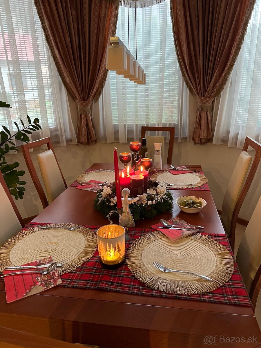 Jedálenská zostava