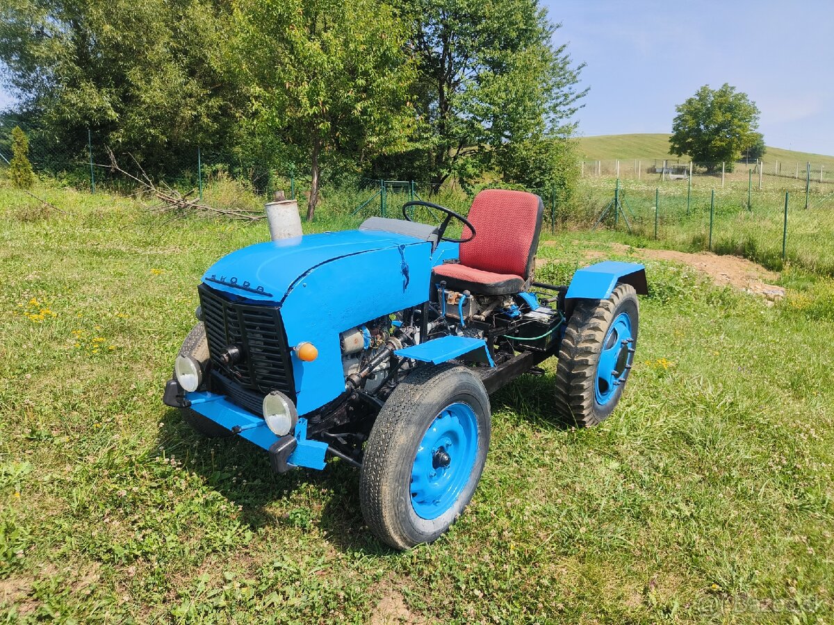 Malotraktor škoda 1202 v3s