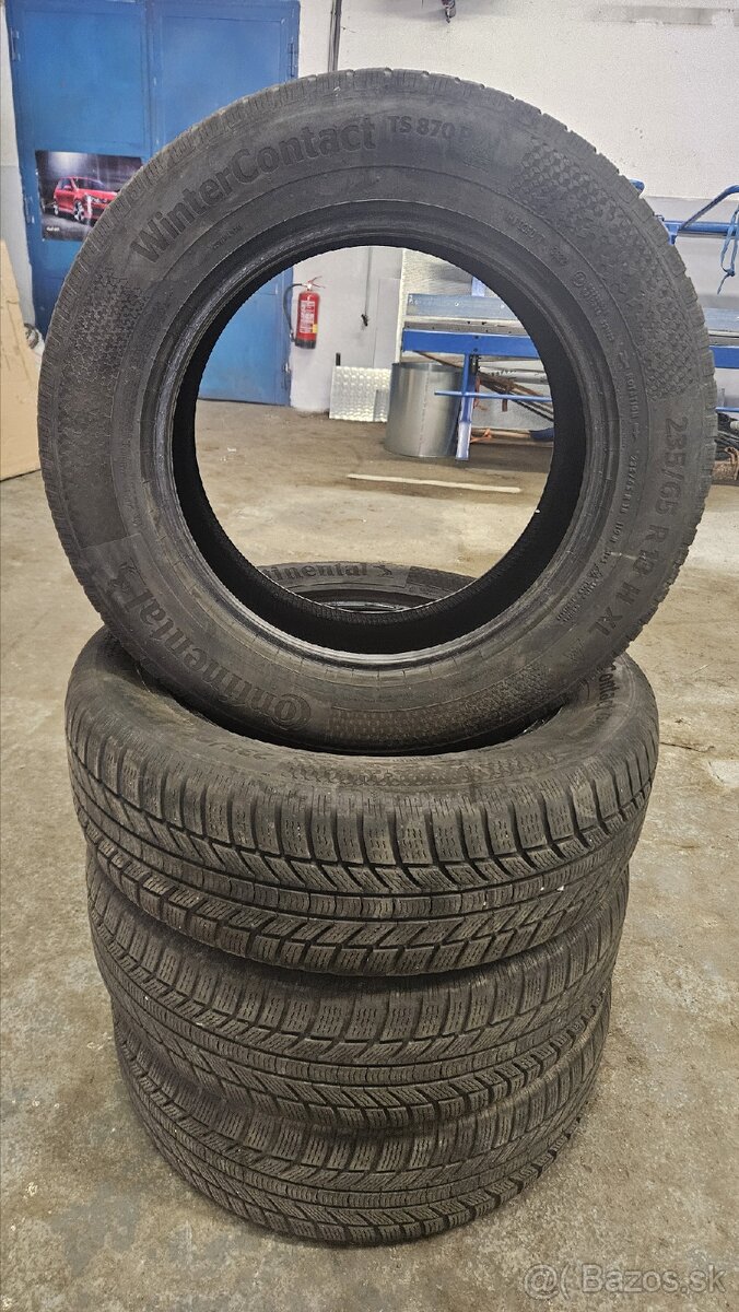 Zimne pneu Continental 235/65 r18