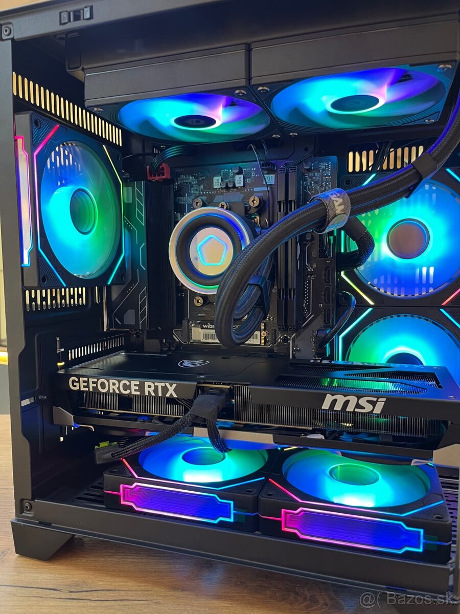 Strong QUBE  RTX 5070 / Ryzen 5 / 32 ГБ DDR5
