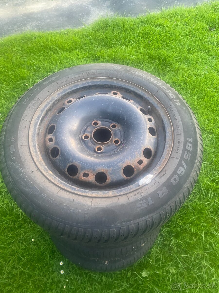 Plechové disky 5x100 + zimní Pneu 185/60