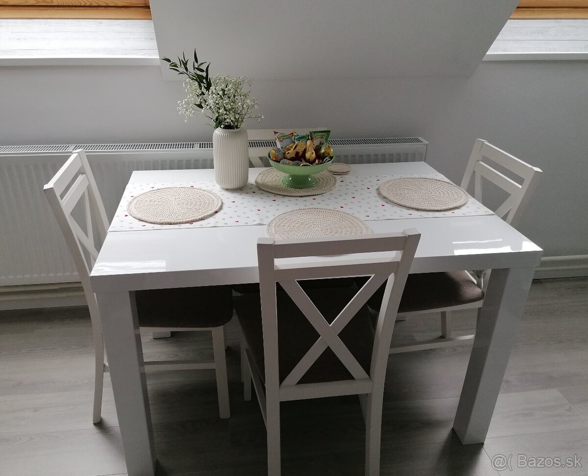 Jedálenský stôl 120 x 80 biely lesk