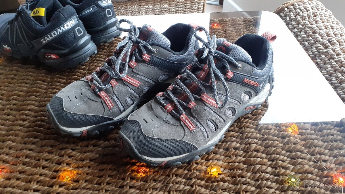 MERRELL - TURISTICKÁ OBUV.