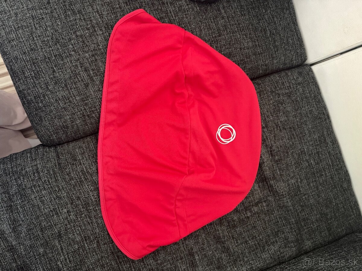 Krásna originálna červená strieška na bugaboo bee3