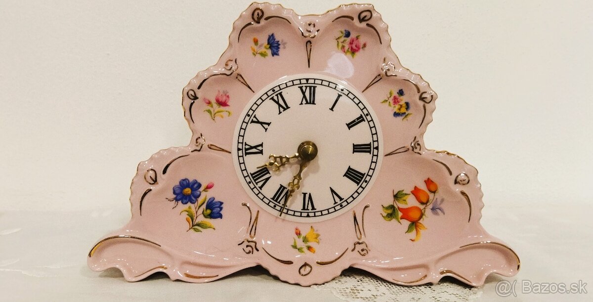 Zn.růžový porcelán - hodiny, hrníčky