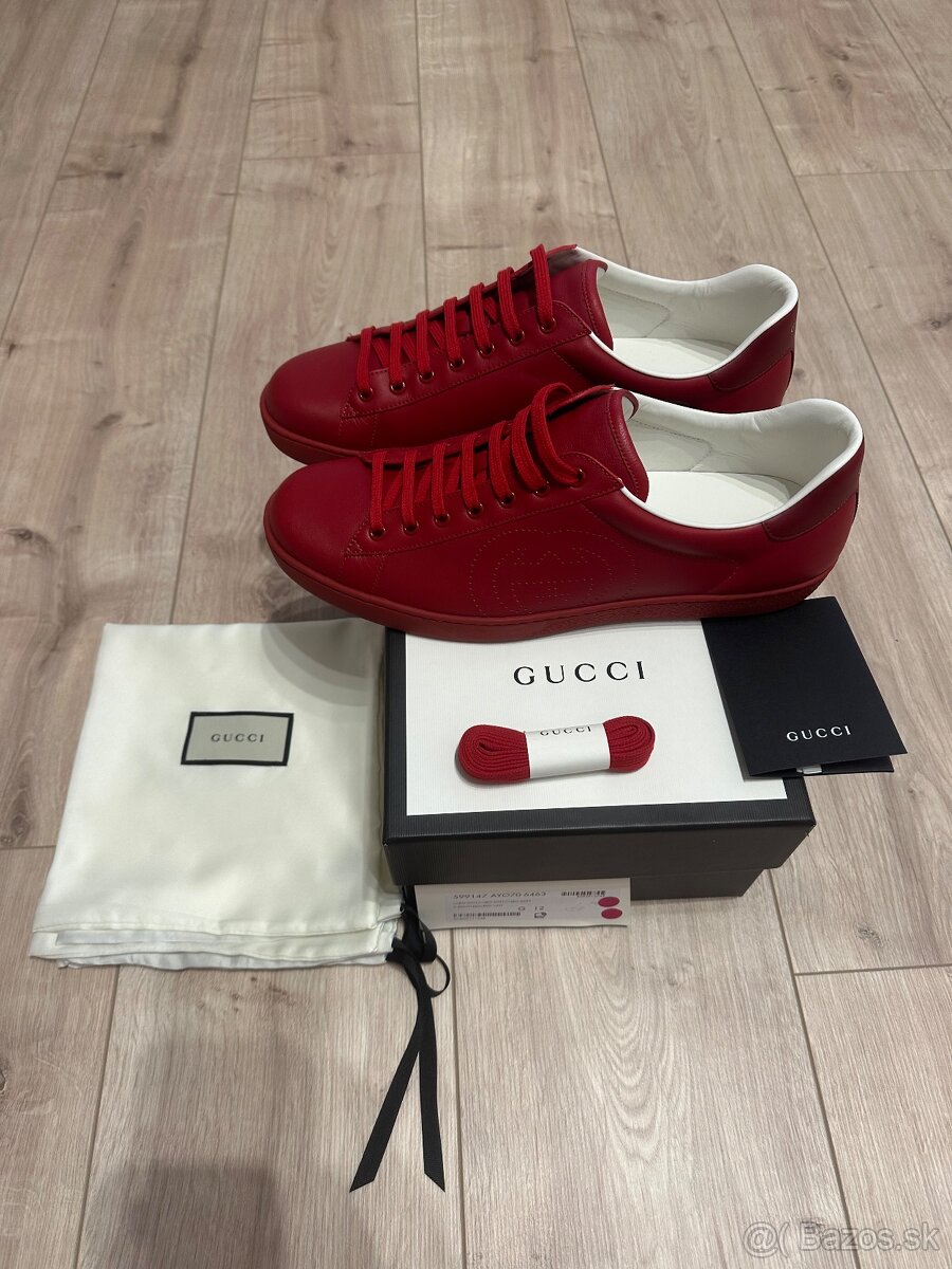 Gucci ACE interlocking G red