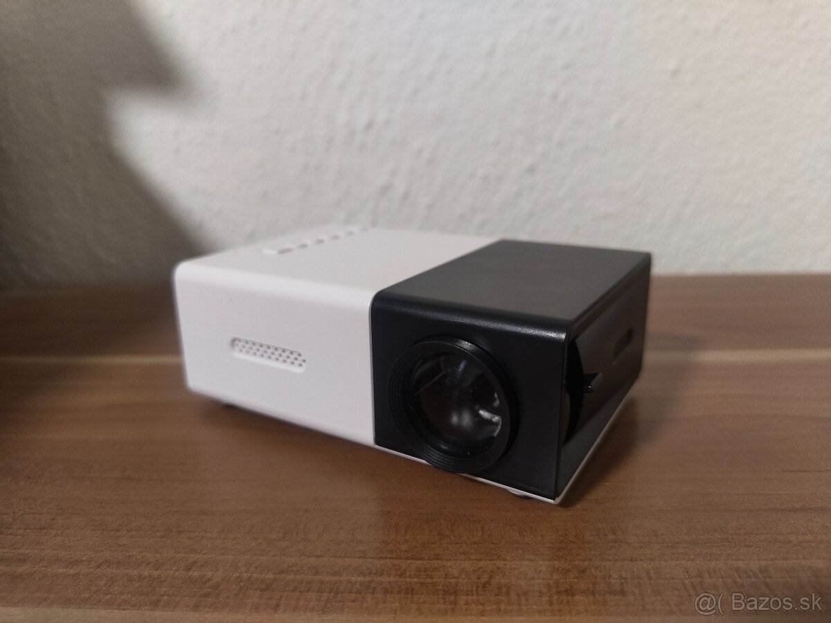 Mini LED projektor