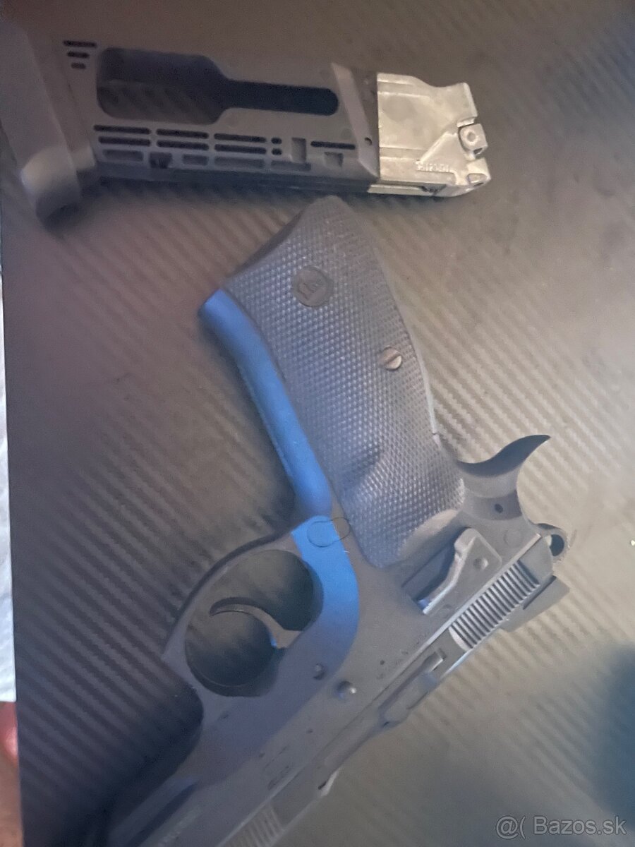 Airsoft