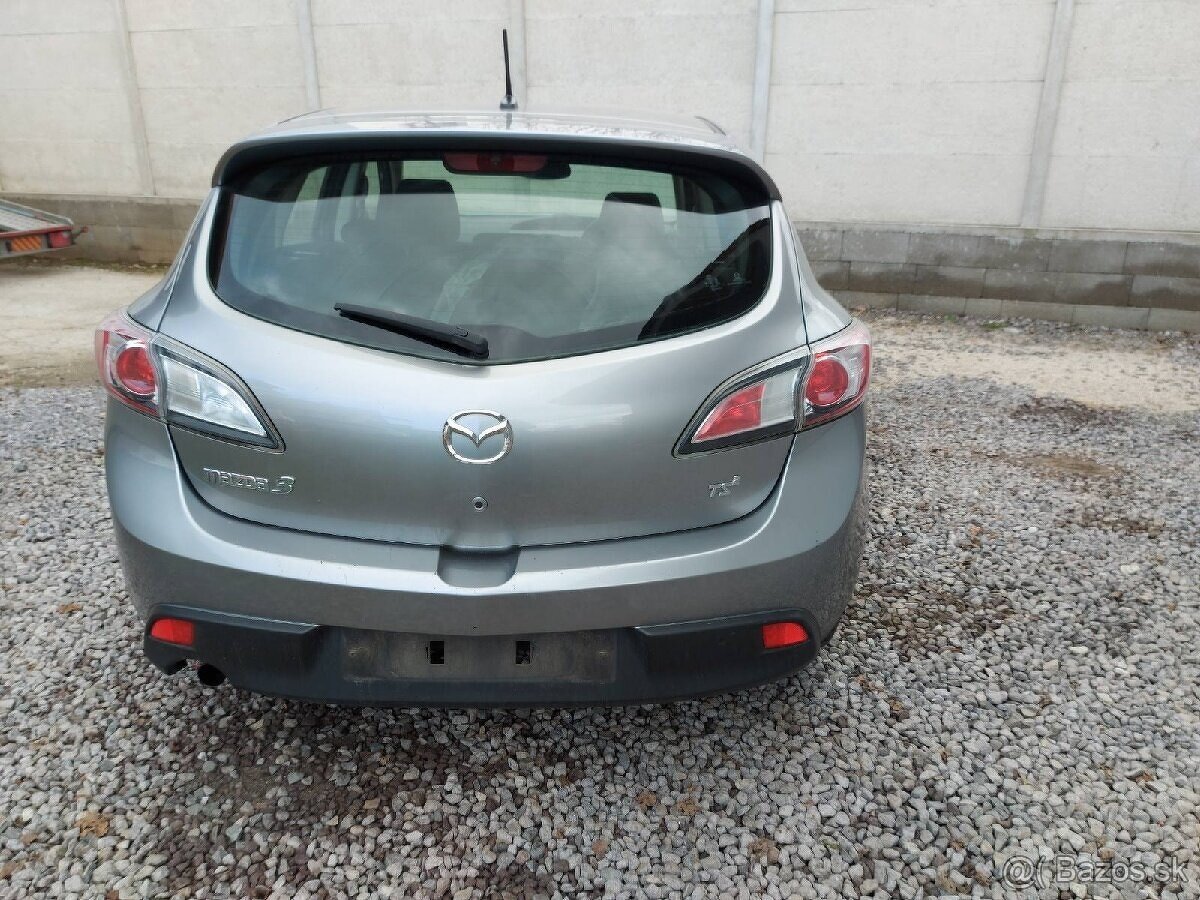 Mazda 3 1,6 Benzín plus BL - Mazda 3 1,6 Diesel BK