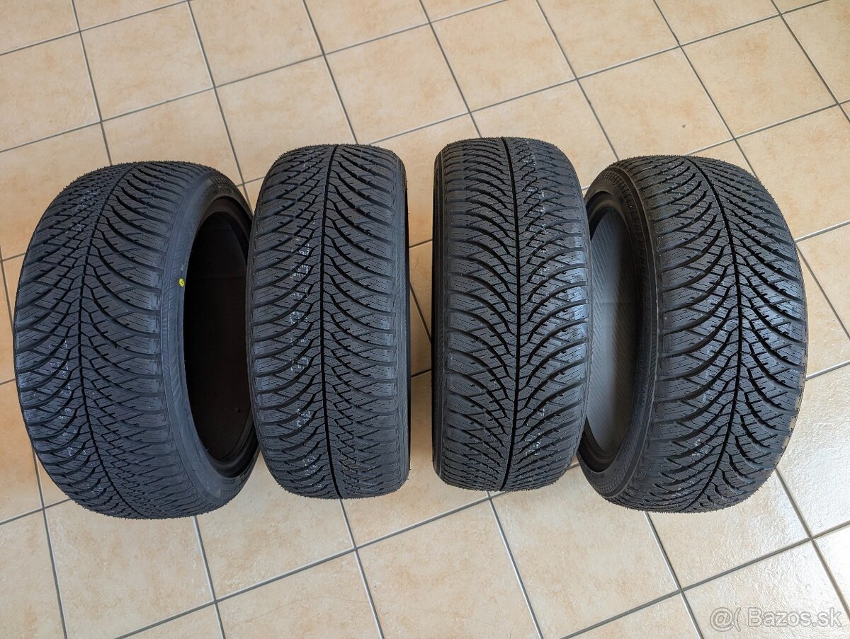205/45R17