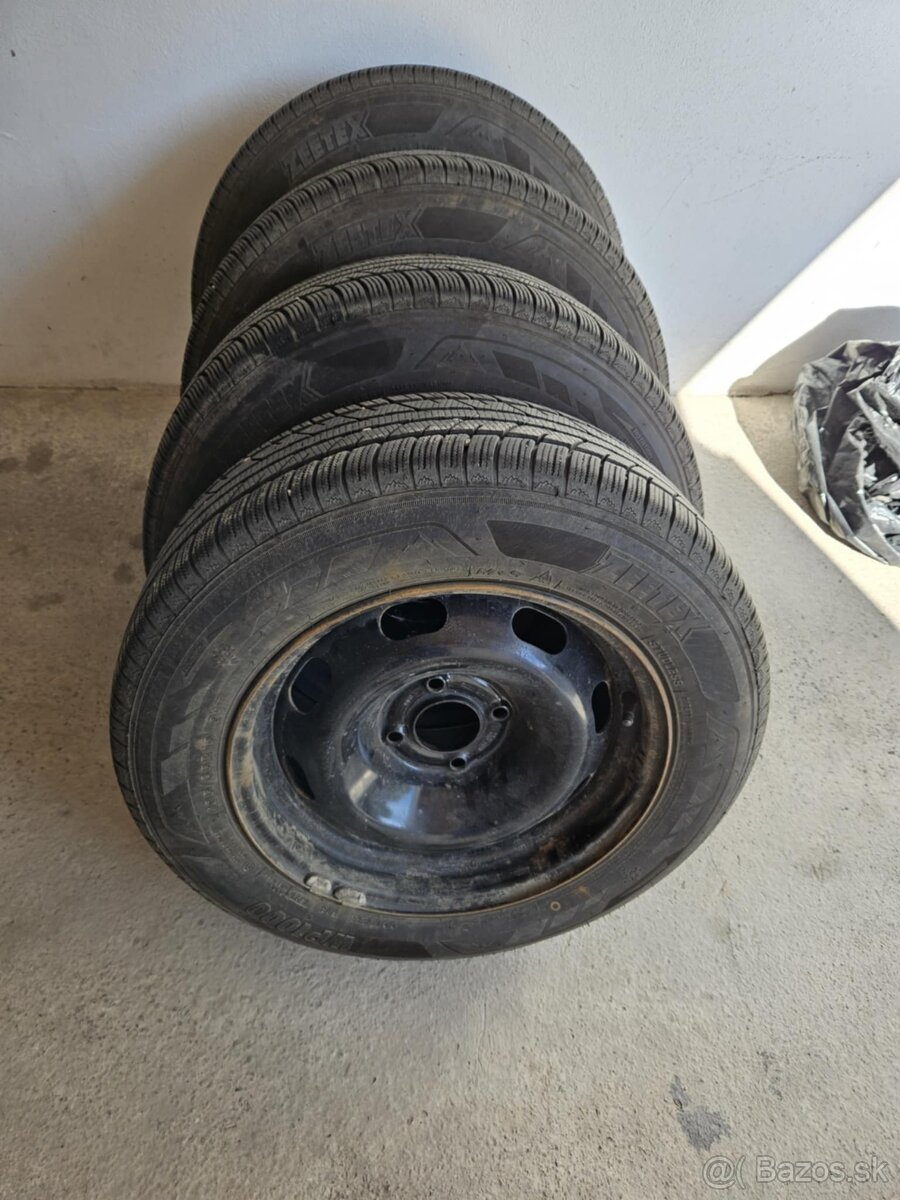 195/65 R15 ZIMNE PNEU s diskami