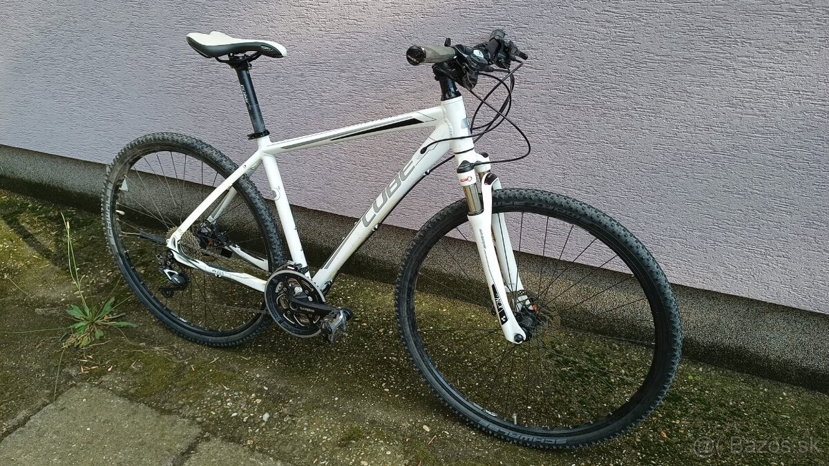 Krosovy bicykel CUBE Nature ram 50 alebo L