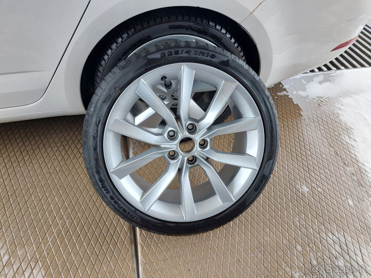 Škoda Modus 18 + Sava 225/40/18