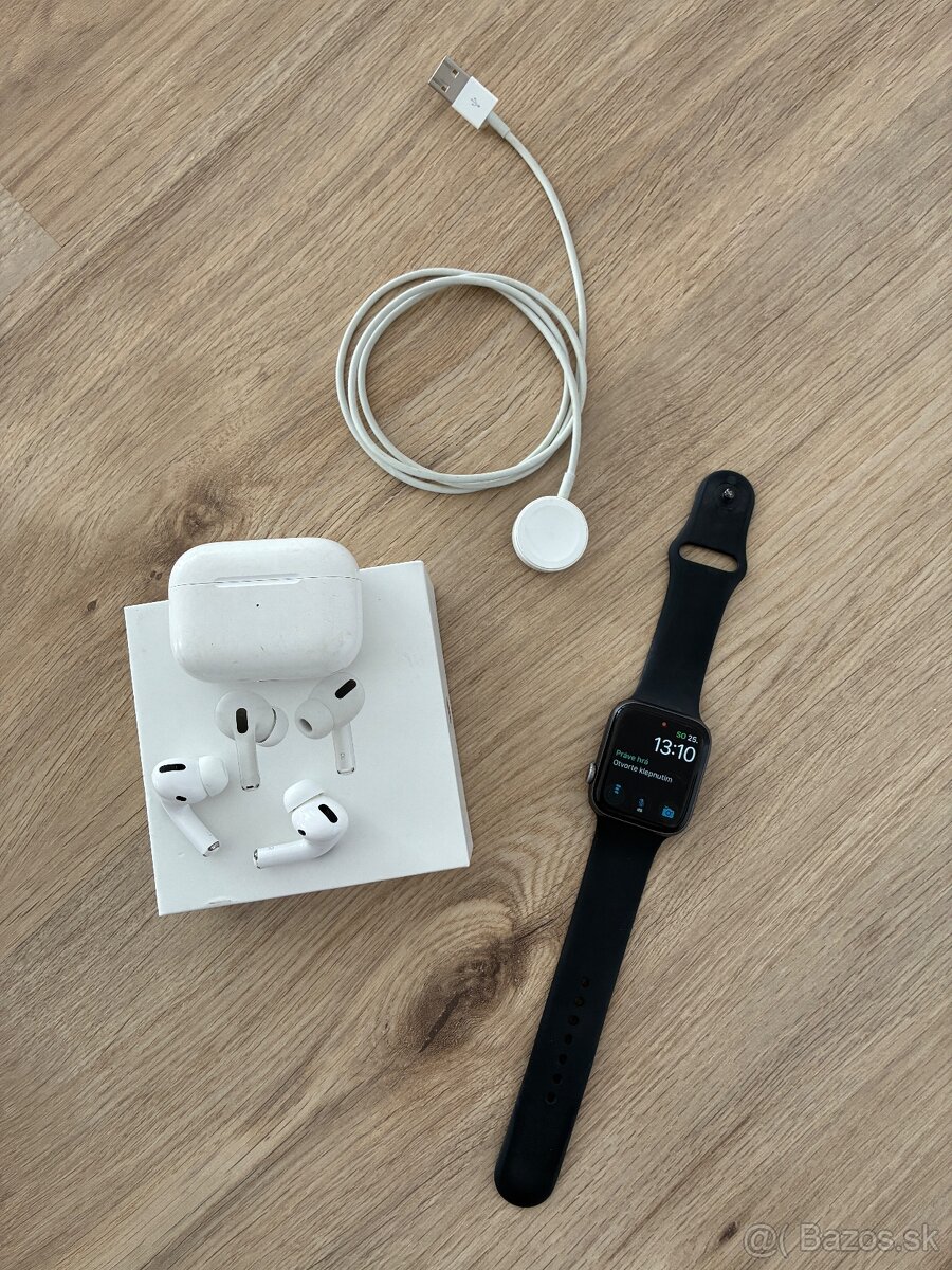 Apple AirPods Pro + Apple Watch 4 44mm black
