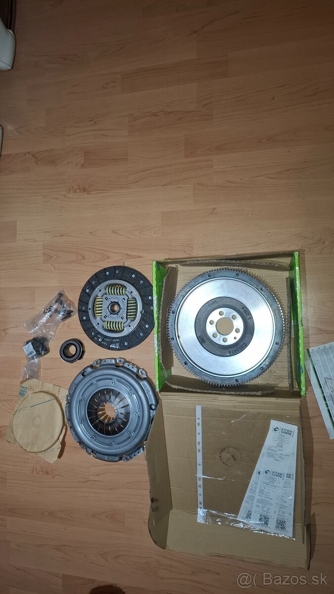 Predám Nový kompletný spojkový kit