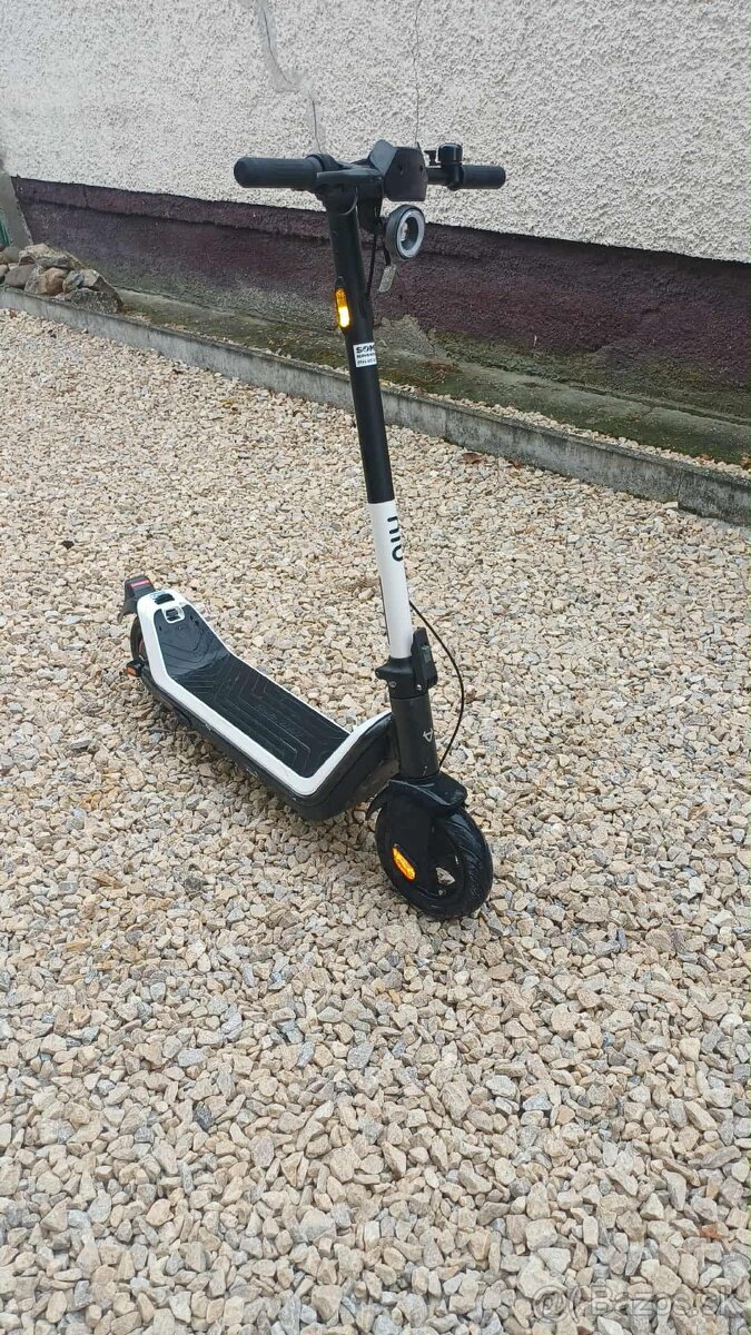 Predam el.kolobežku NIu KQi3 pro