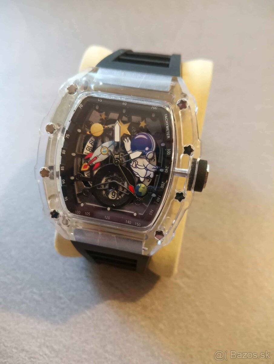 Zaujímavé imidžové hodinky, nové