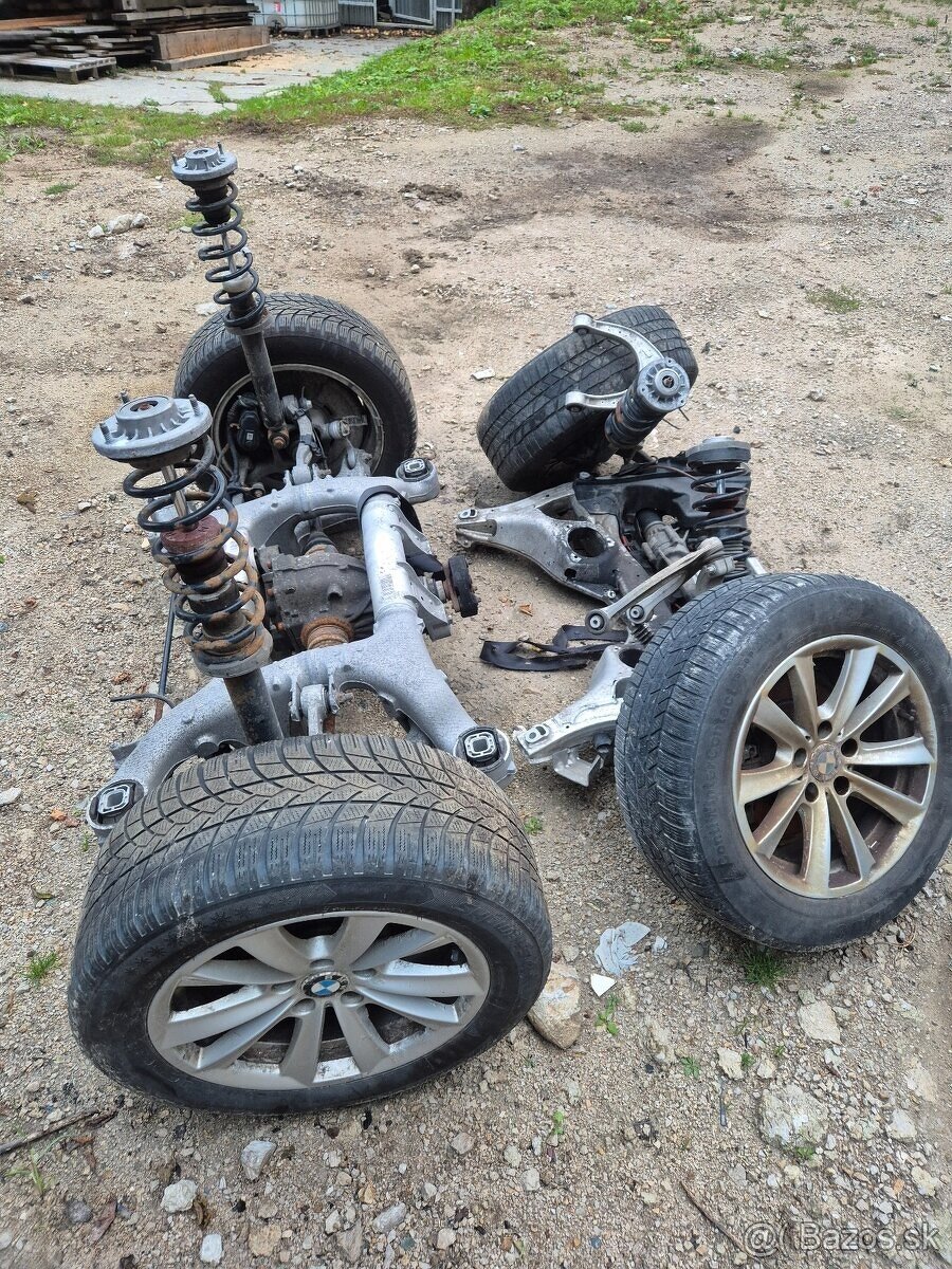 Predám nápravy pre BMW F10 520d /predná zadná