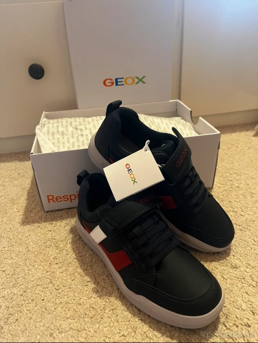 na predaj nové chlapčenské tenisky GEOX velkosť 35