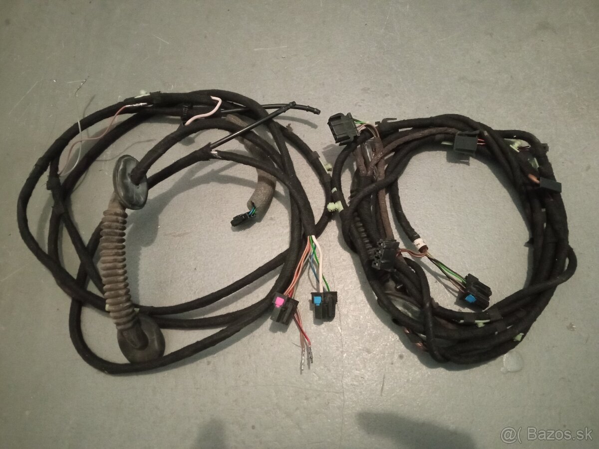 Passat b5 variant kablovacka kufrovych dveri