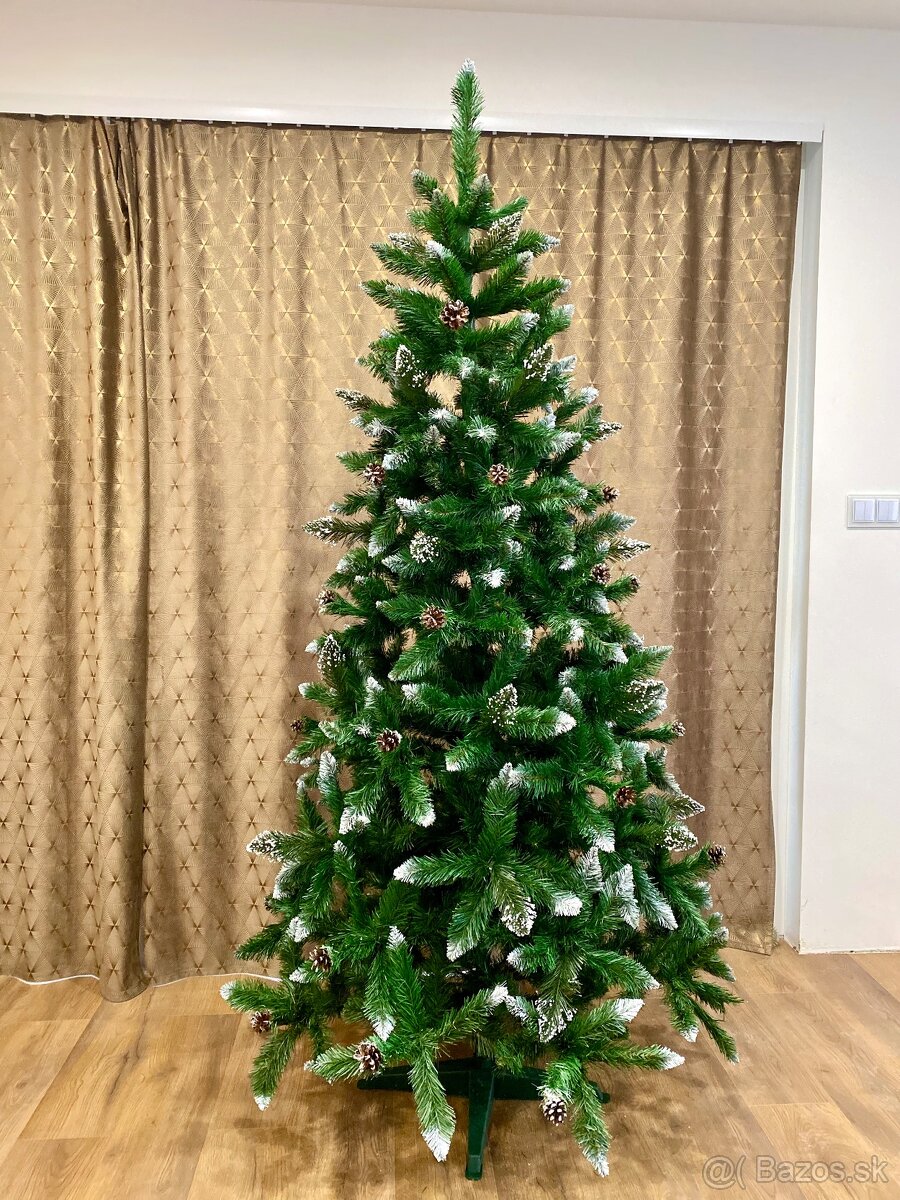 Vianočný stromček so šiškami a stojanom, NOVÝ