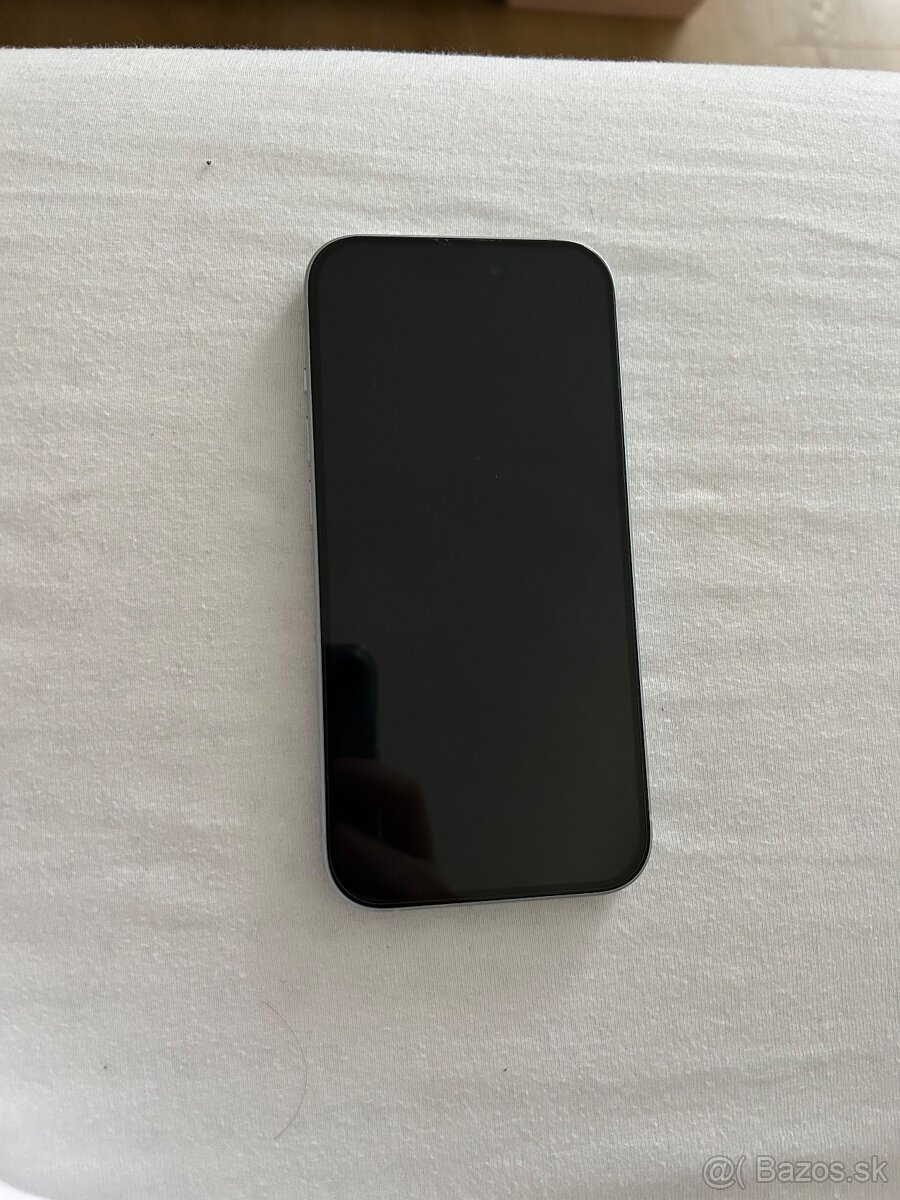 iPhone 15 modry 128Gb