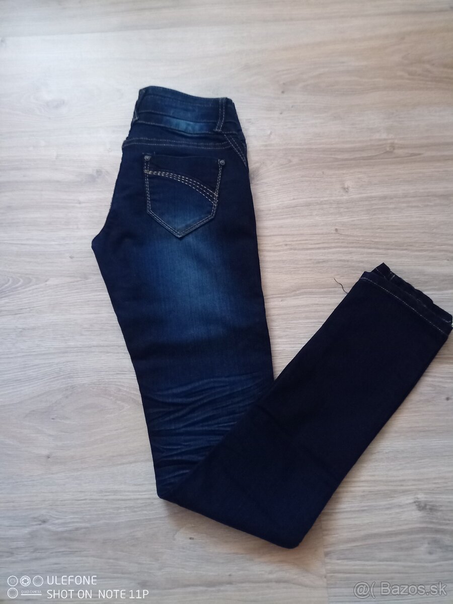 Nové džínsy
