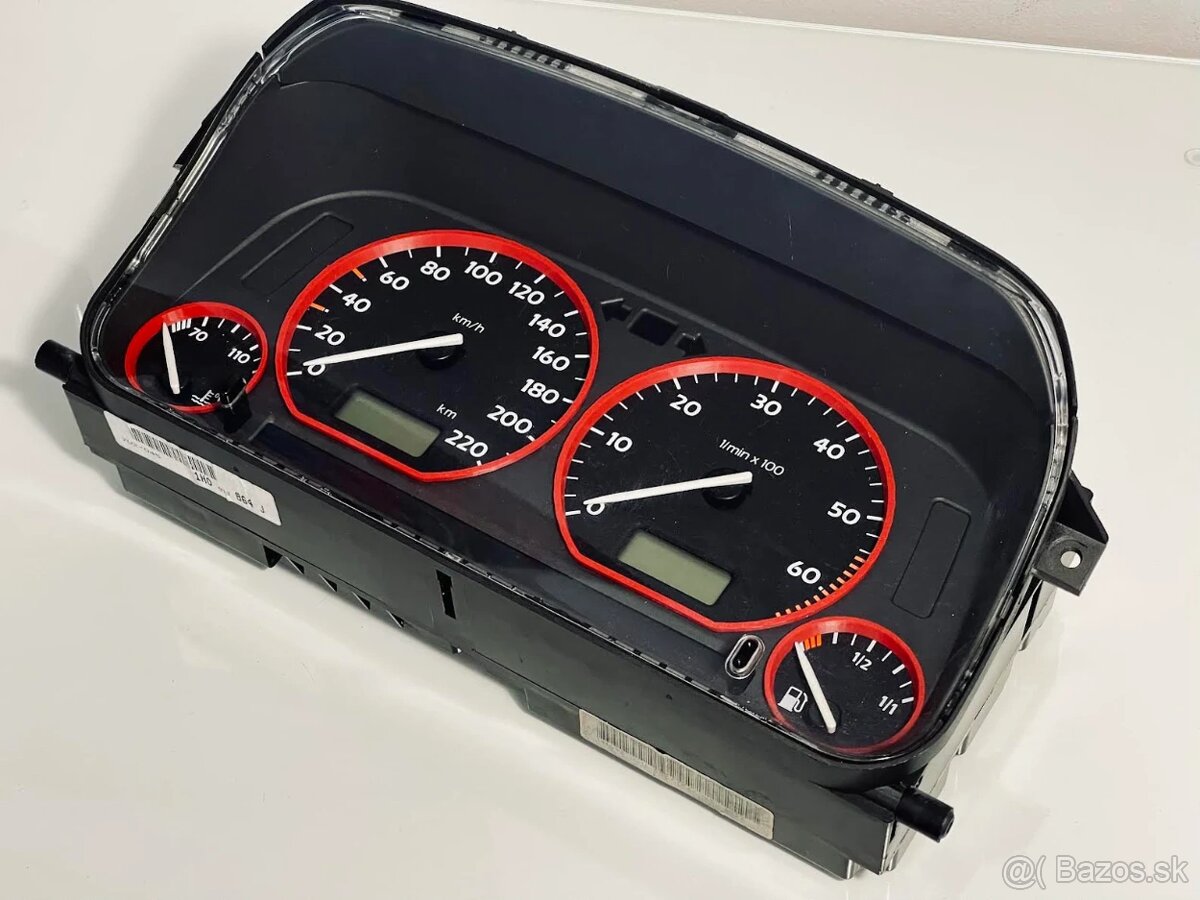 Volkswagen Golf 3 - Krúžky do budíkov