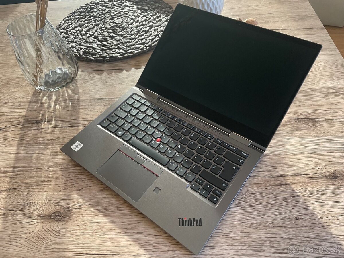 konvertibilné Lenovo ThinkPad X1 Yoga 5th - i7-10610 / 16GB