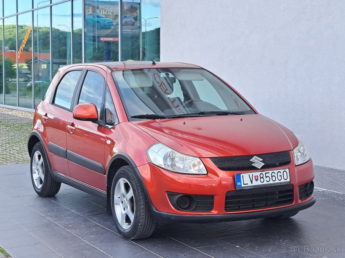 Suzuki SX4 , 1.5i benzín, slovenské vozidlo