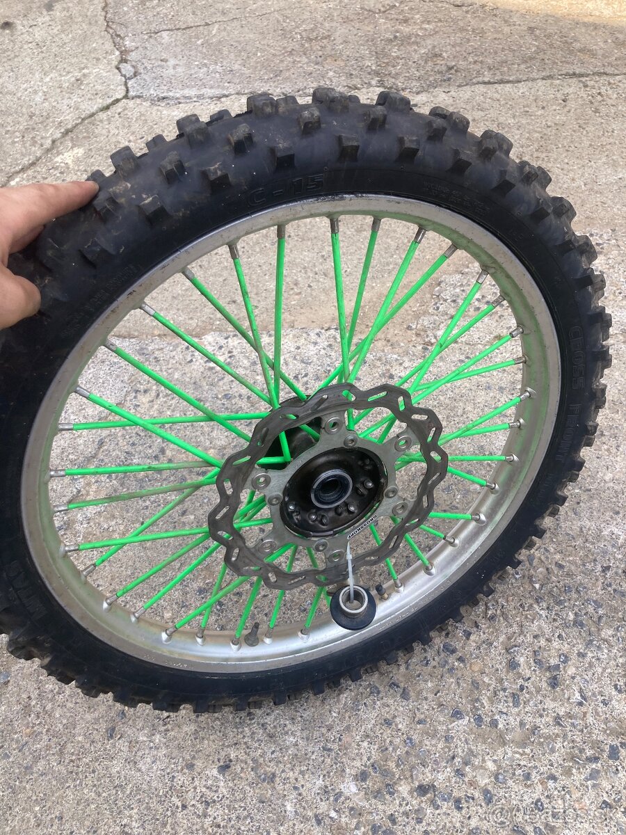kawasaki koleso predne