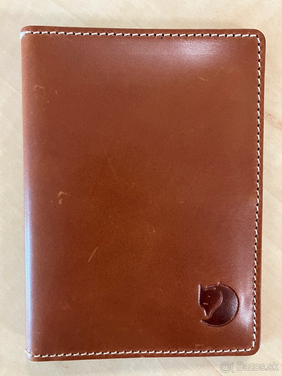 Fjallraven puzdro na doklady
