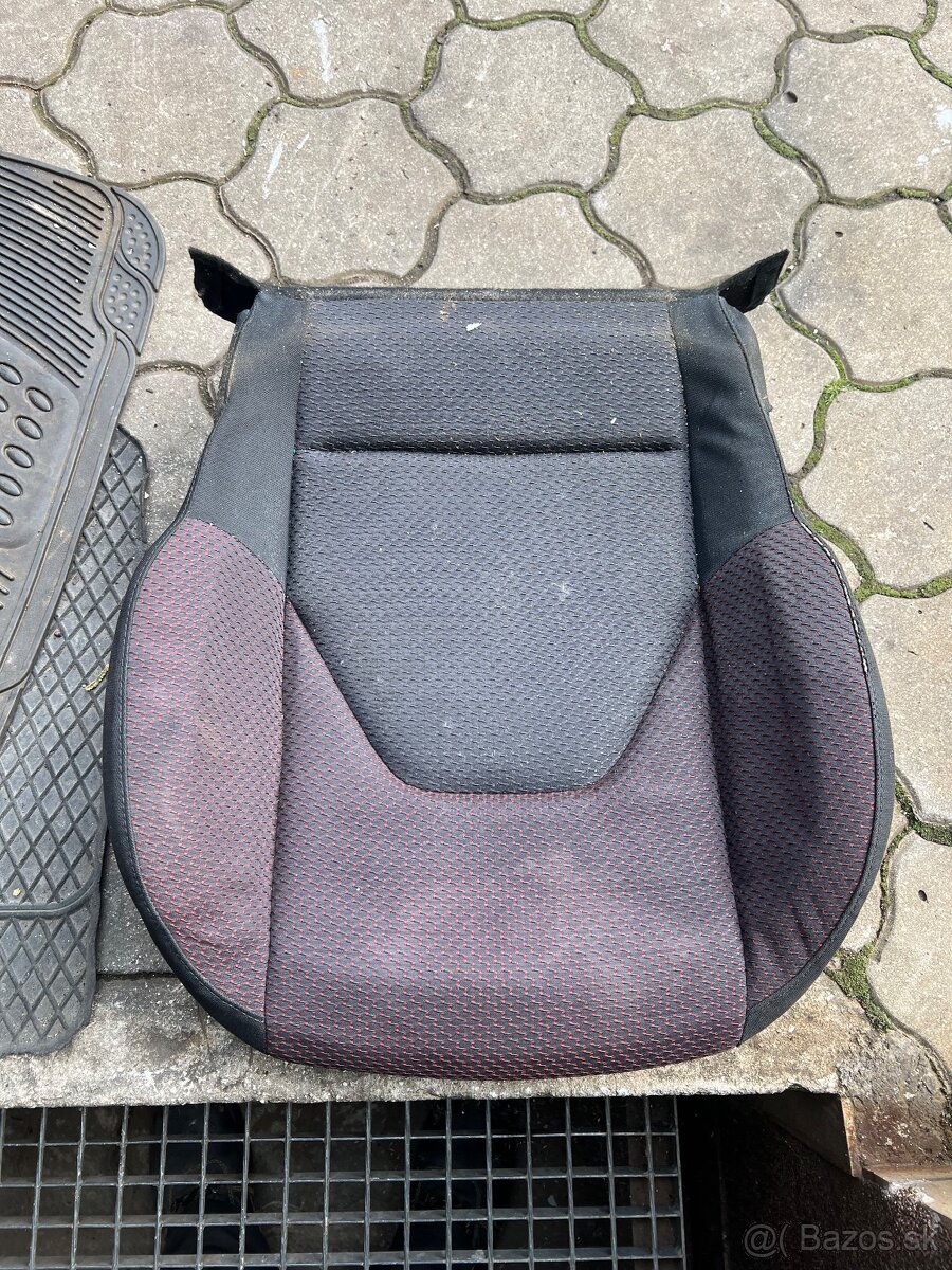 Predám spodnú časť sedačky do Seat Altea