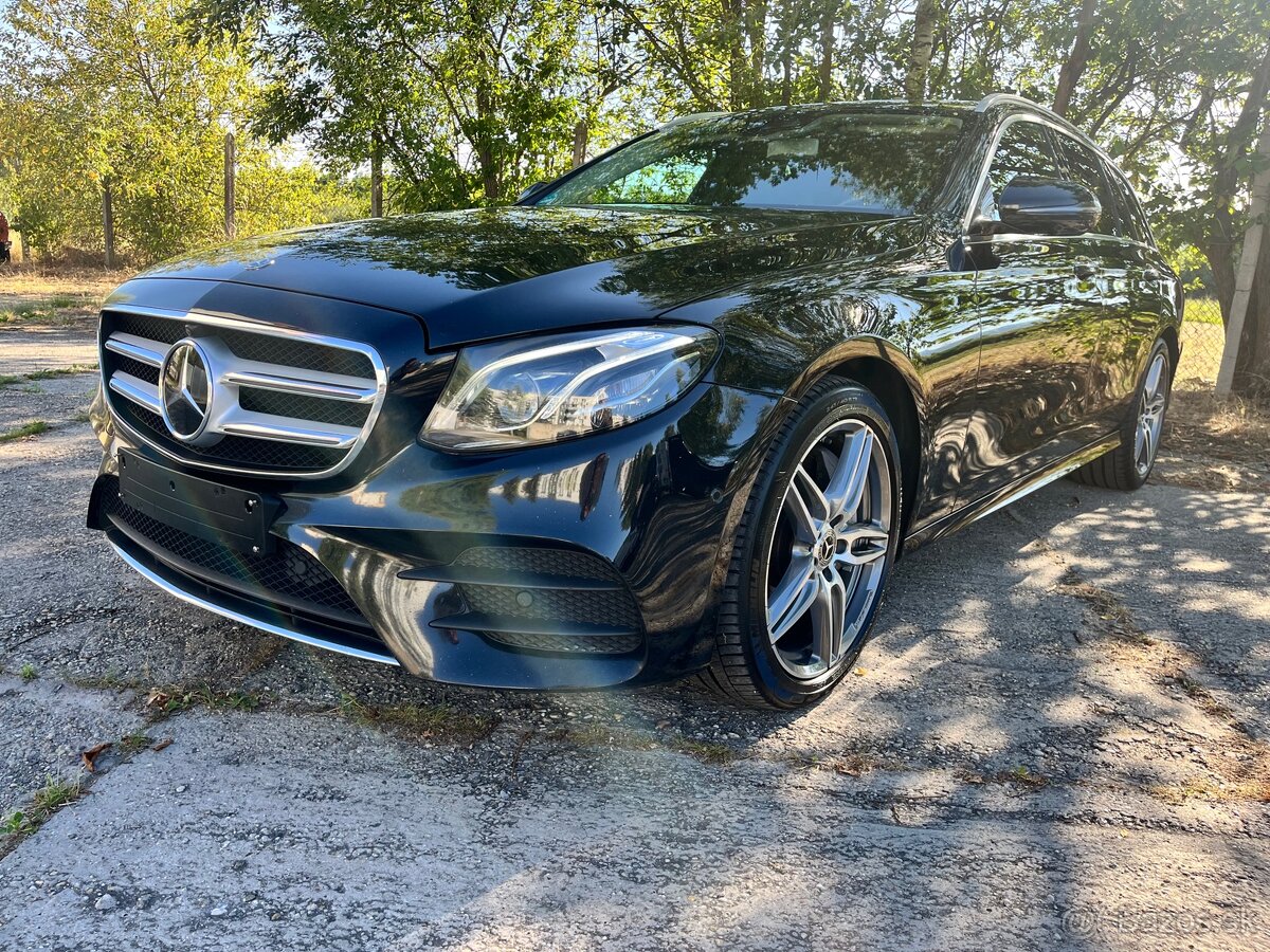 Mercedes-Benz E400d T 4matic AMG 11/2018 Webasto TOP Stav