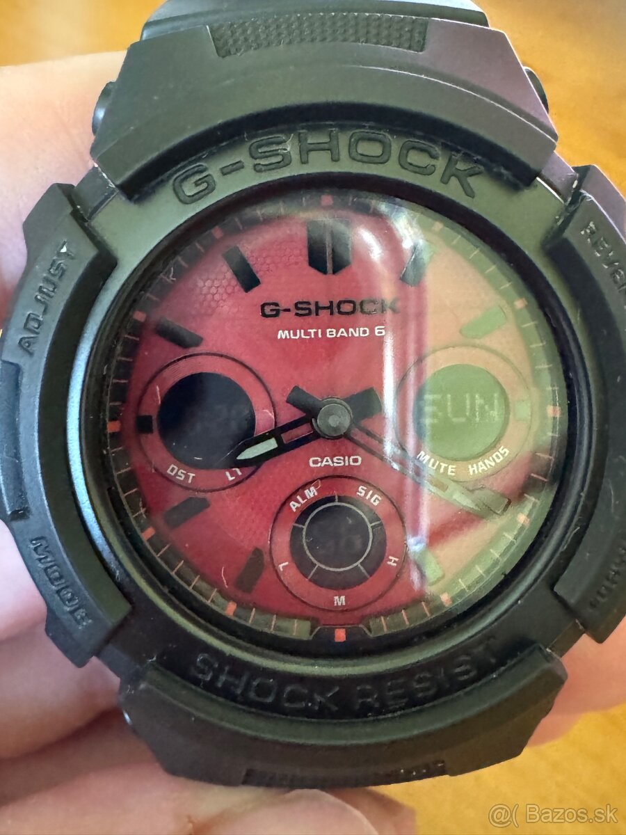 Casio G-Shock AWG-M100SAR-1AER