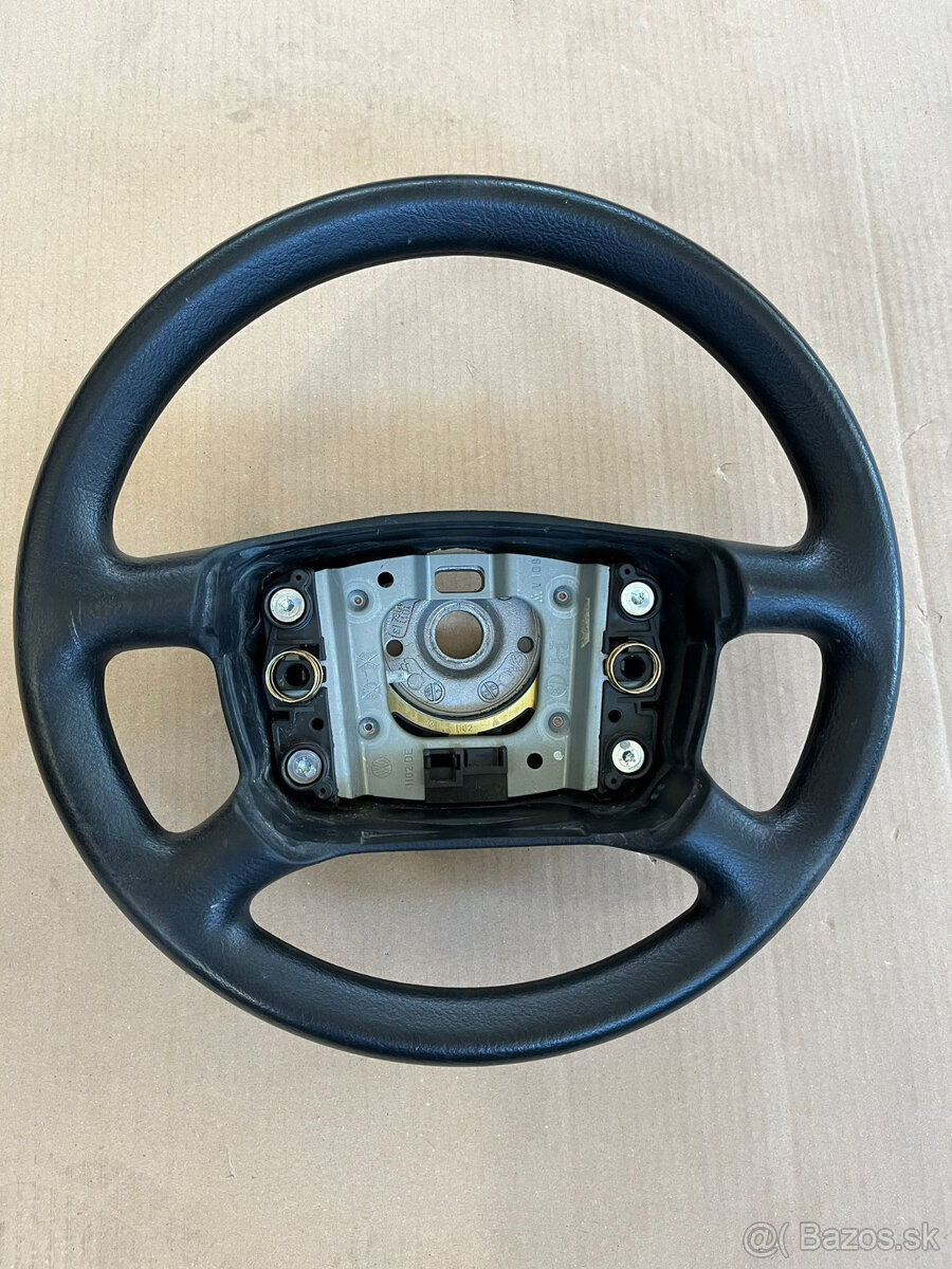 VOLANT SKODA VW