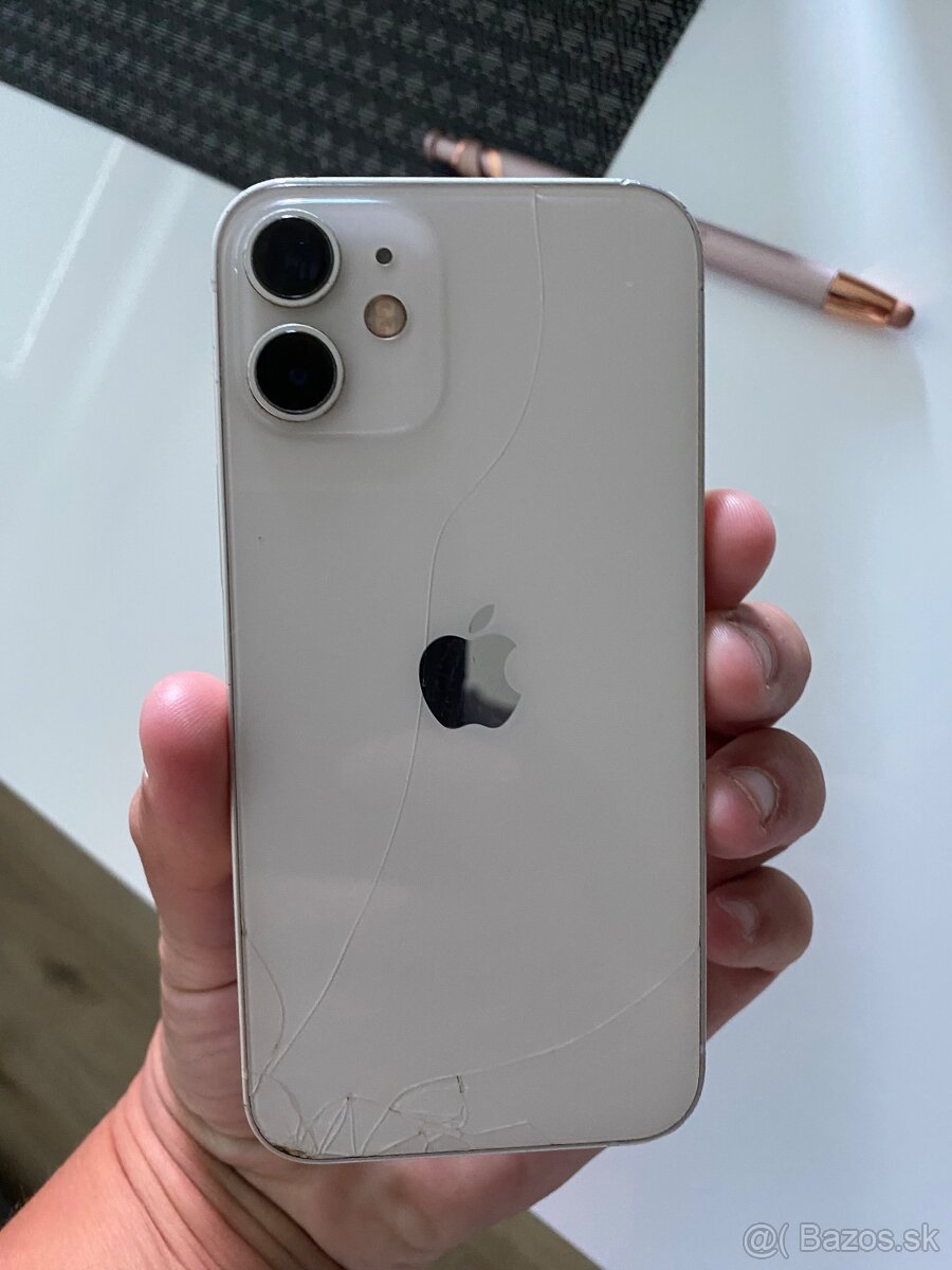 iPhone 12 Mini