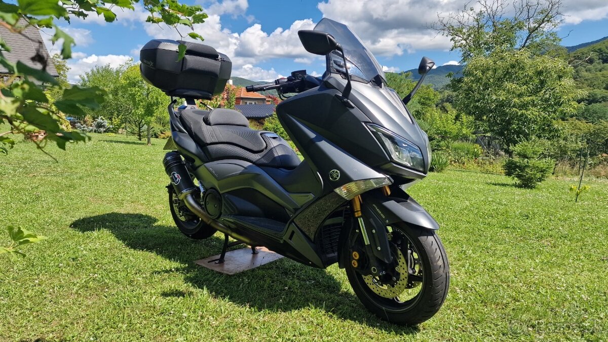 Yamaha T-MAX 530