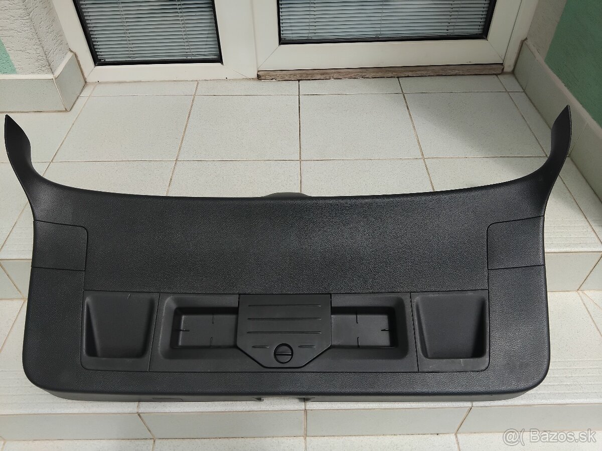 VW Passat B6/Passat B7 plasty interiéru