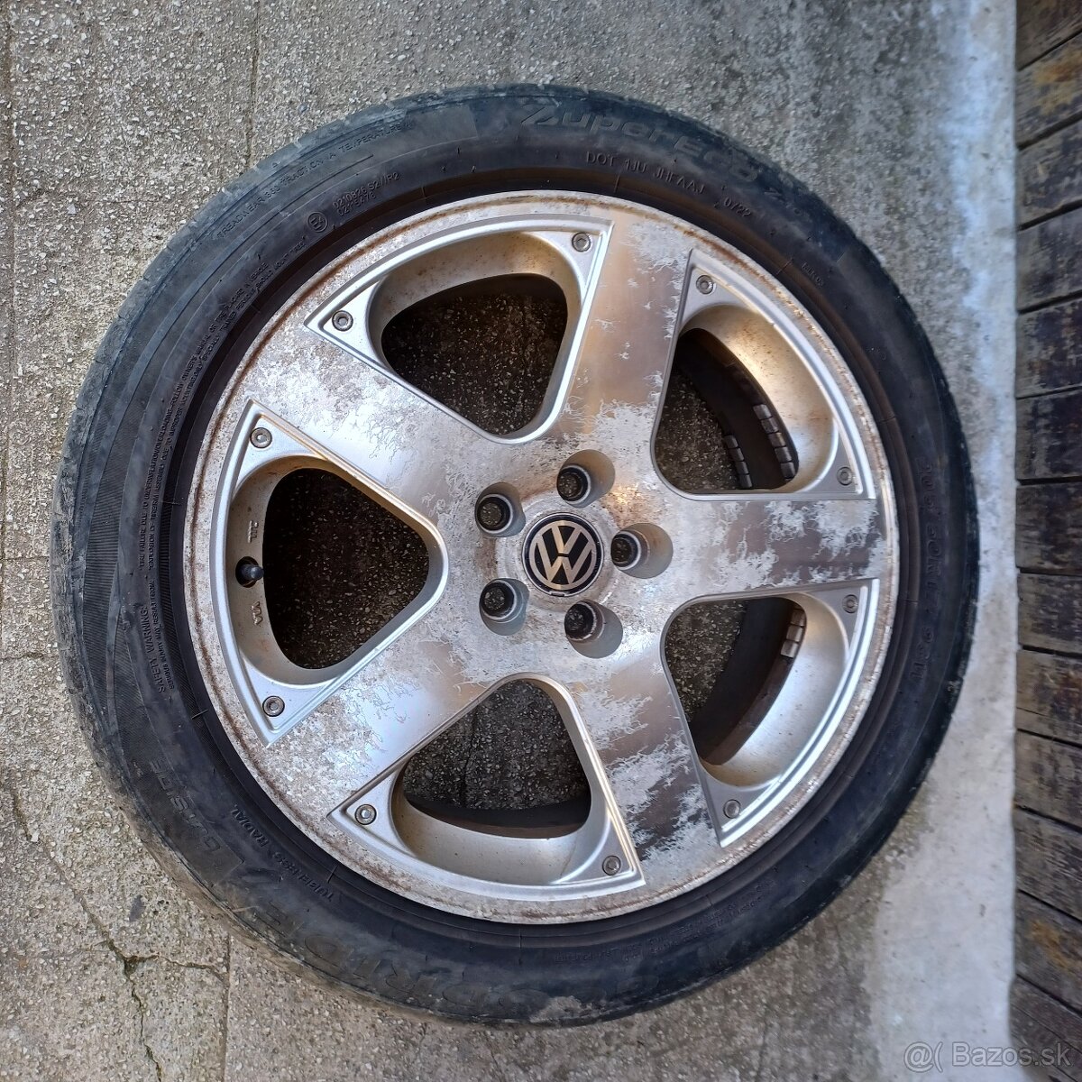 Predám Kolesá 5x100 R17- Golf 4, Octavia 1,,,,