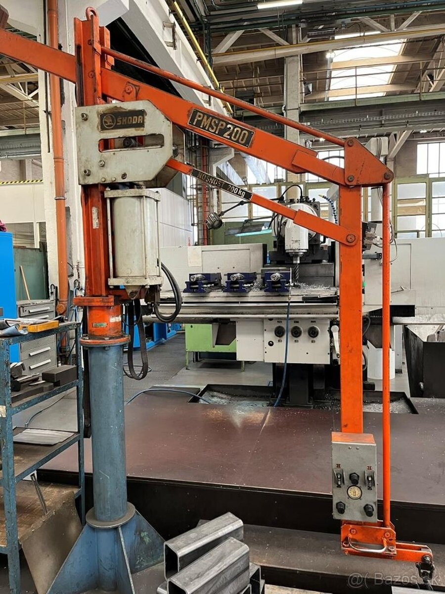 Vzduchový jeřáb ŠKODA PMSP 200 (8797)