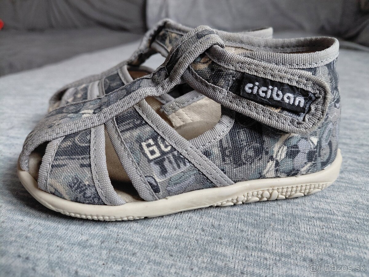 Ciciban destské papuče veľ. 22