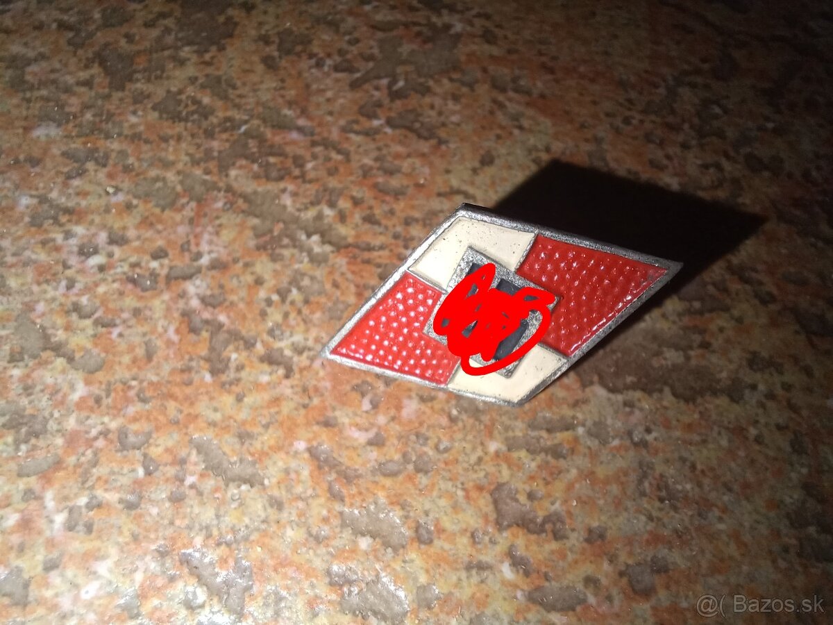 Predám.coriginal odznak HJ WWII