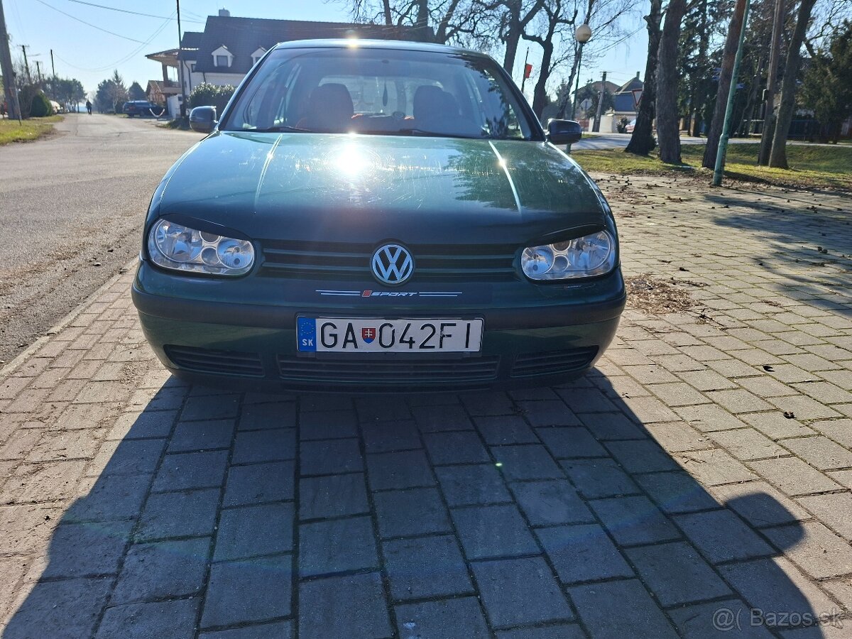 Predam vw golf 4 1.4 benzin 16 V r.v 1998