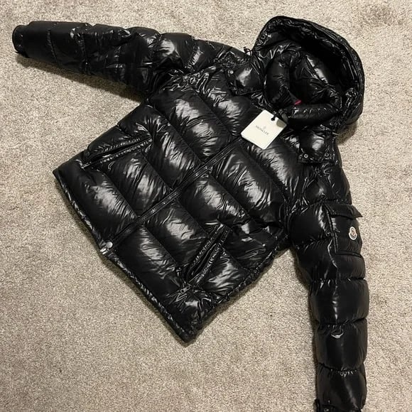 Moncler Maya XL