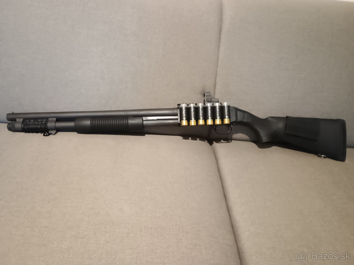 Broková pumpa Mossberg 590A1 12/76