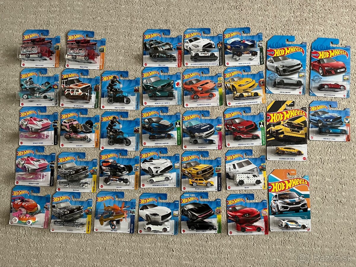 Predám zbierku Hot Wheels autíčok (LEN AKO CELOK)